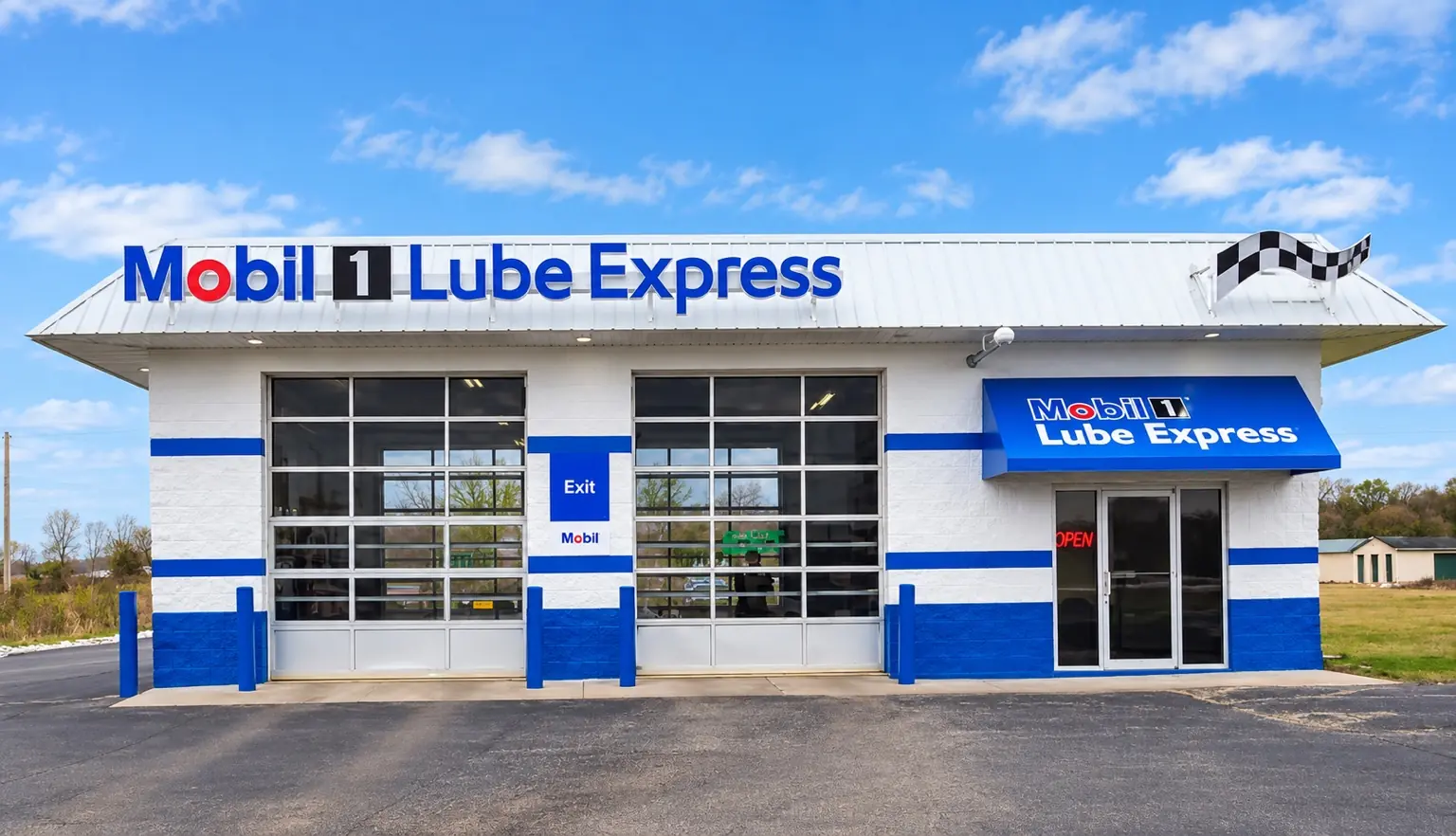 Full front view of Mobil 1 Lube Express Of Three Rivers